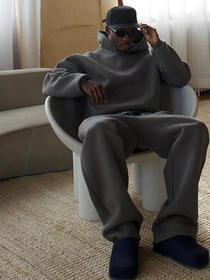 Męski dres oversize – swobodny styl